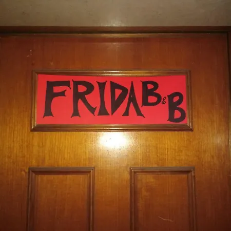 Frida Apartament *